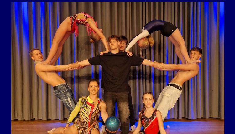 MUSKELKATER: Turngala "Inspire-Together"