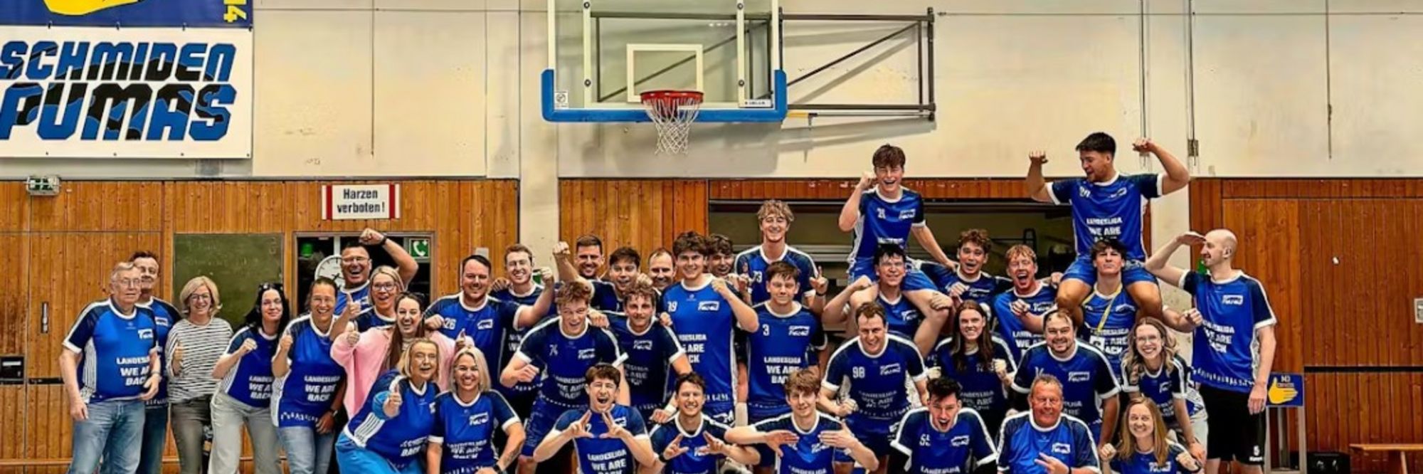 Zufriedene Derbysieger nach Lucky Punch und stolze Aufsteiger