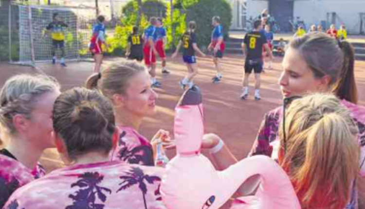 Spaß und Spiele beim Traditionstreff