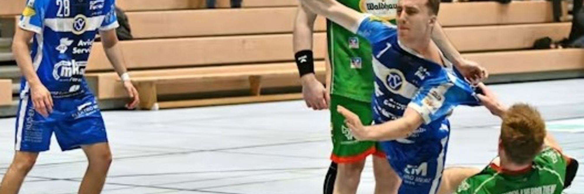 Gegen aufstrebende Gastgeber