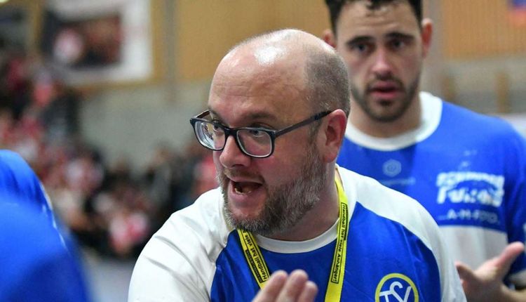 Warum der Trainer ganz schnell heim will