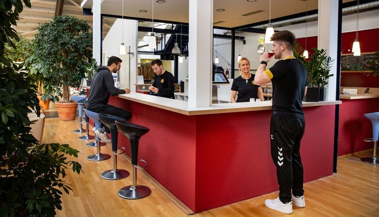 JOBS: Bereichsleitung für den Servicebereich im Activity (m/w/d)