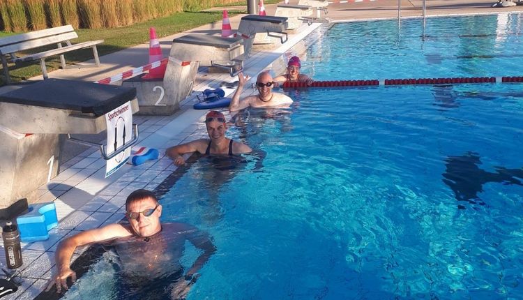 Wiederaufnahme des "Schwimmtrainings"