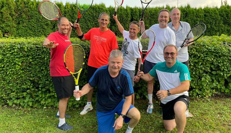 Winterhallenrunde: Herren 40 Sieg