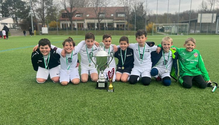 E3 gewinnt den Oster Cup